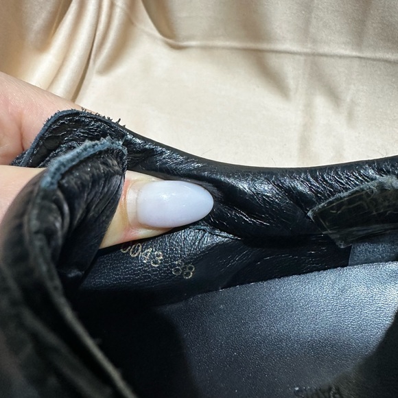 Louis Vuitton Canvas & Leather Monogram Sneakers Size 38 - Picture 10 of 10